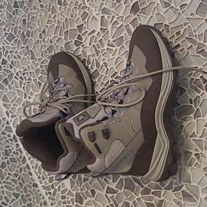 MERRELL BOOTS